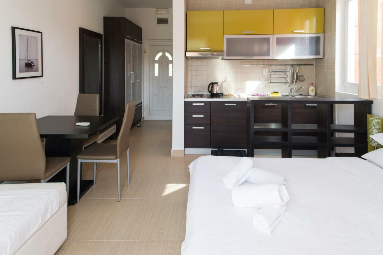 Alessandra Apartments Sveti Stefan Buitenkant foto